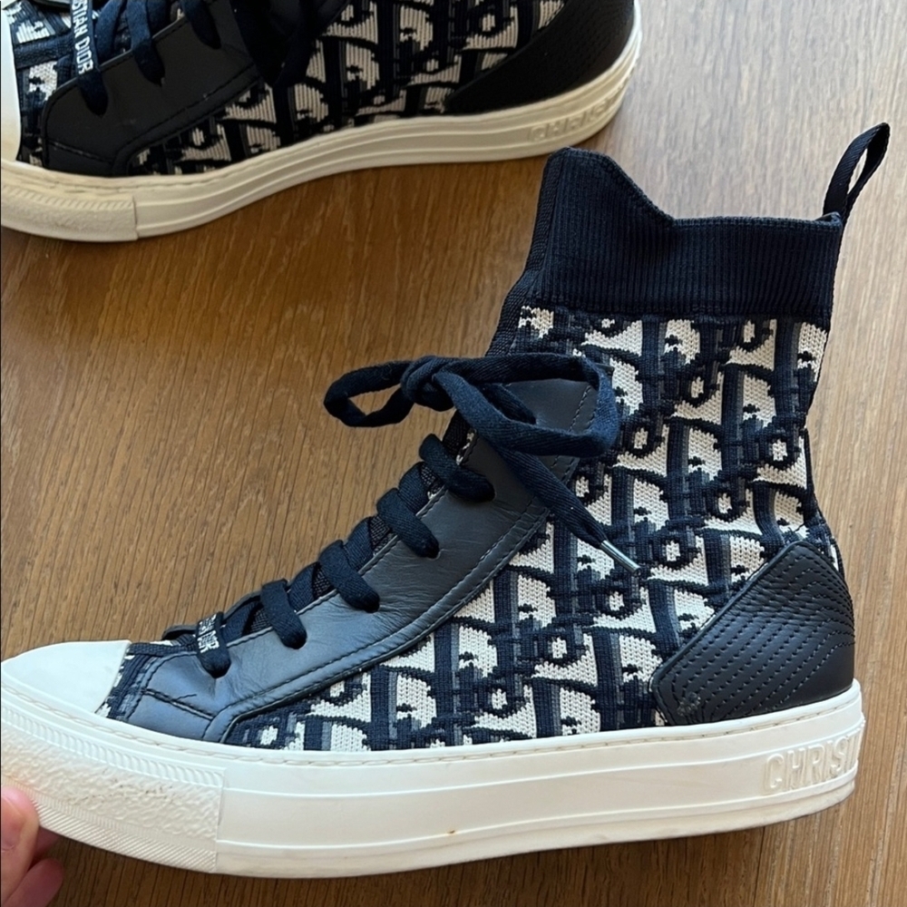 Dior Navy and White Patterned High-Top - Picture 5 of 5